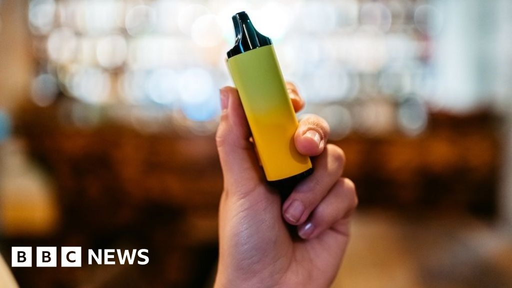 Disposable vape use falling in UK ahead of government ban