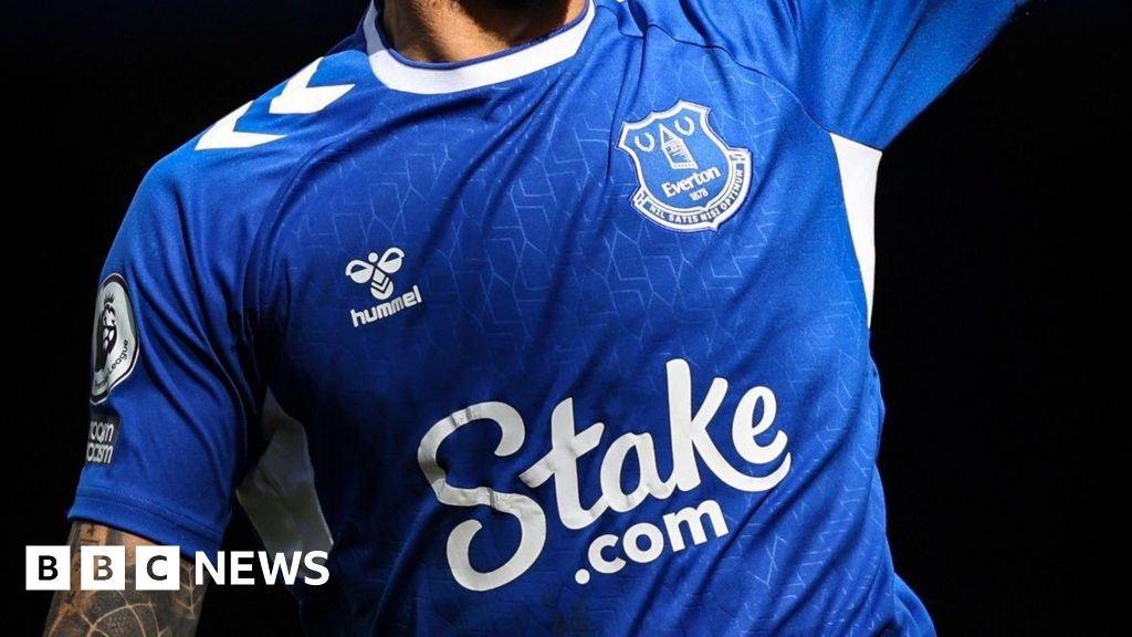 Everton's sponsor leaves GB amid porn ad probe