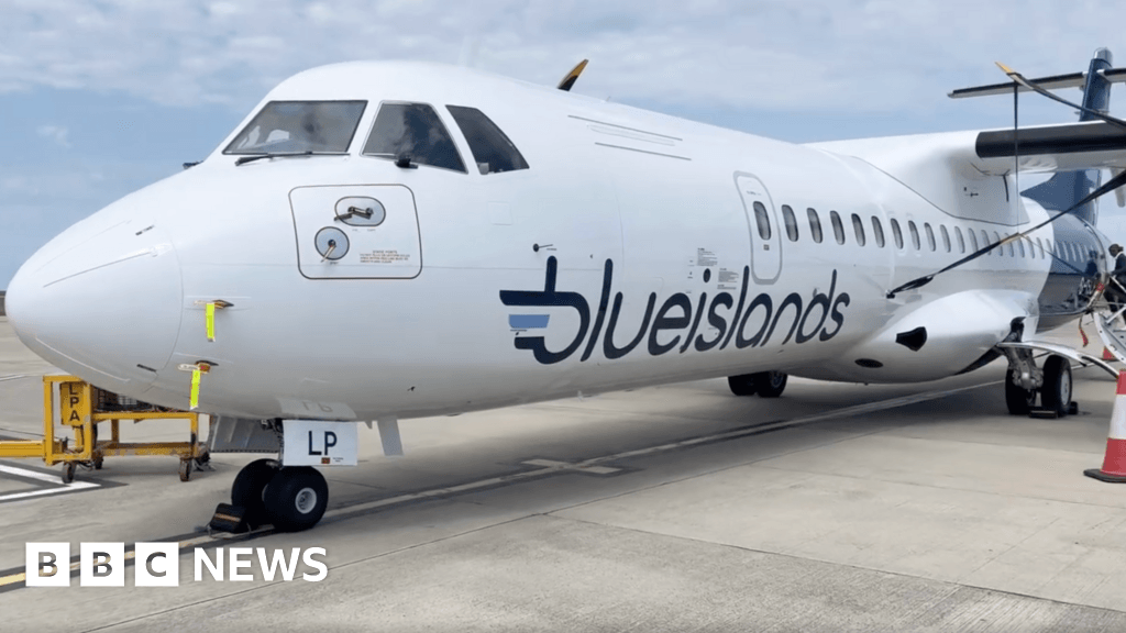 Blue Islands CEO apologises as new plane joins fleet