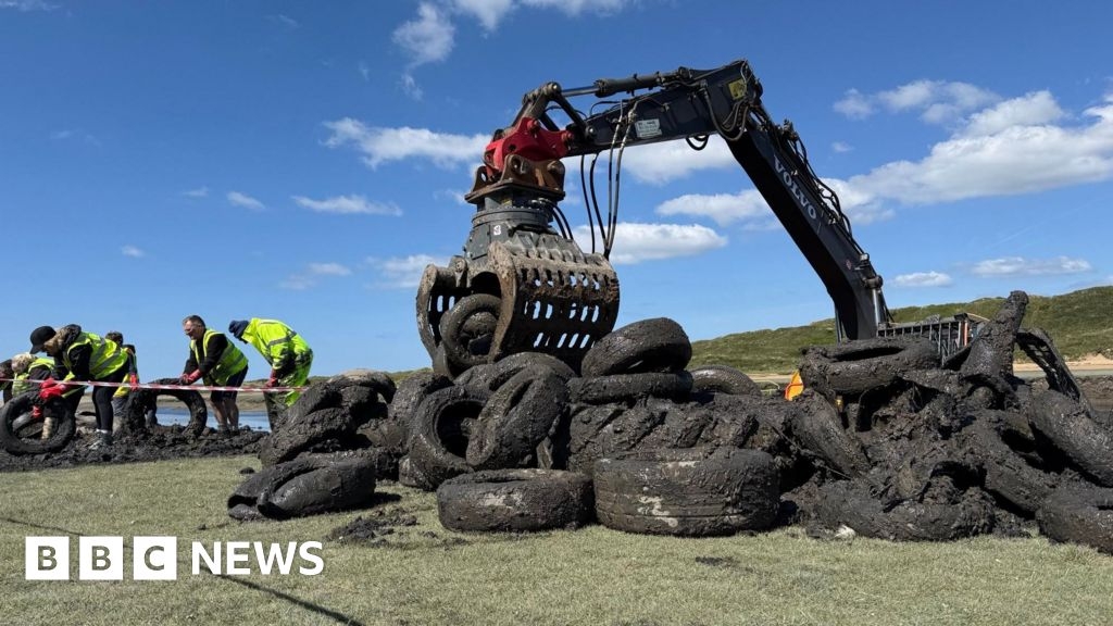 Ogmore: River clean-up sees 6,000 tyres pulled from water