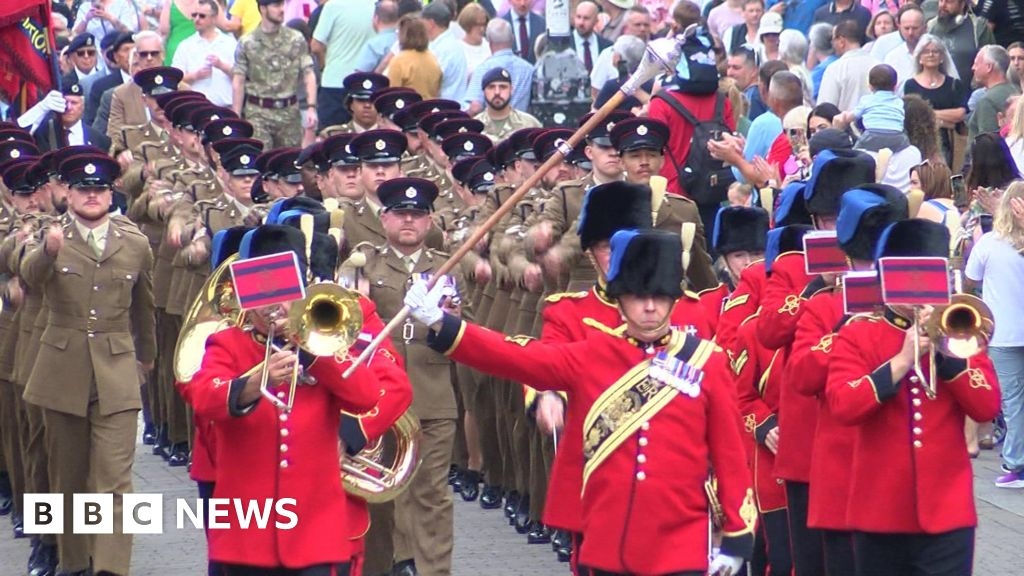 Newbury Armed Forces Day parade celebrates Army map-makers