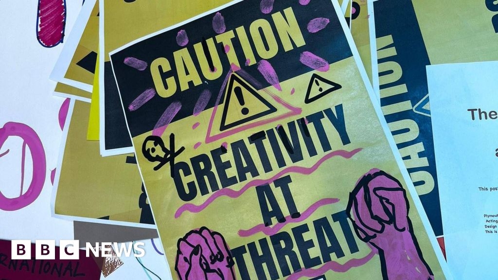 Petition launched over 'endangered' Arts faculty
