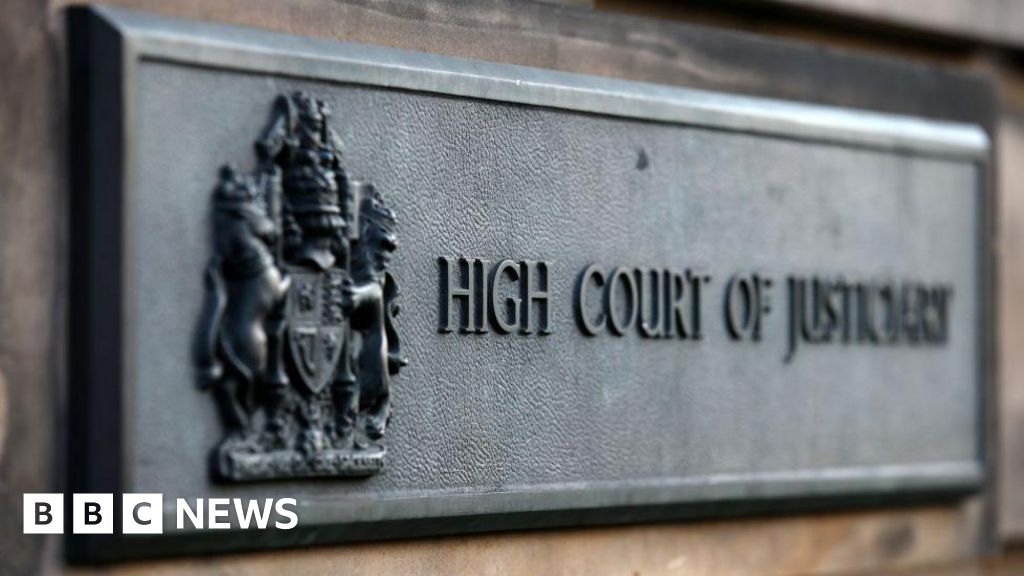 Serial criminal jailed for slashing man's throat