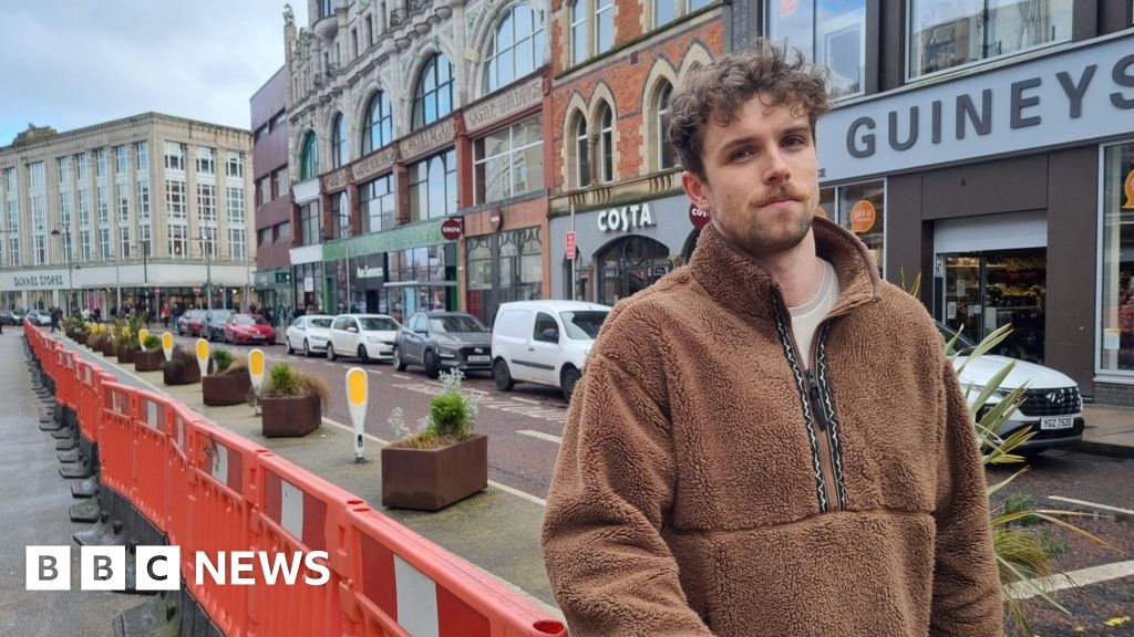 Belfast: Consultants called to resolve street 'optical illusion'