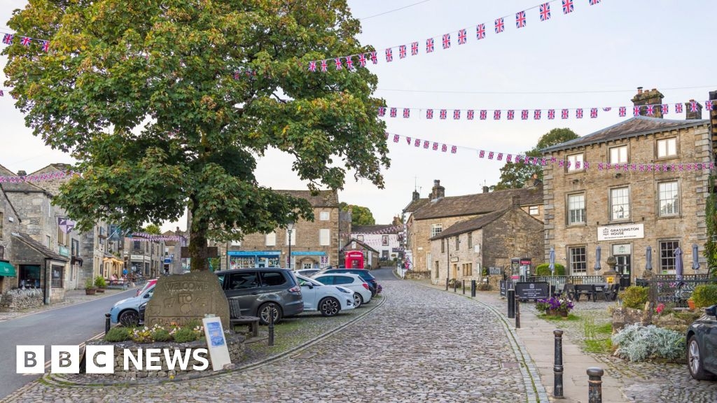 Grassington calls for better buses amid staff problem