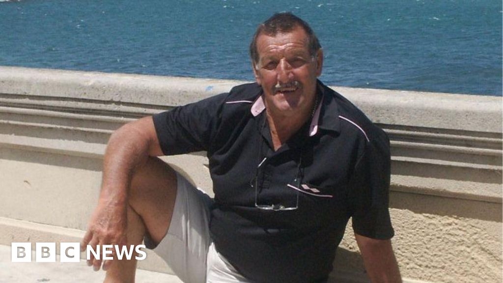 Colin Flatt: Footballer's daughter frustrated by inquest delay