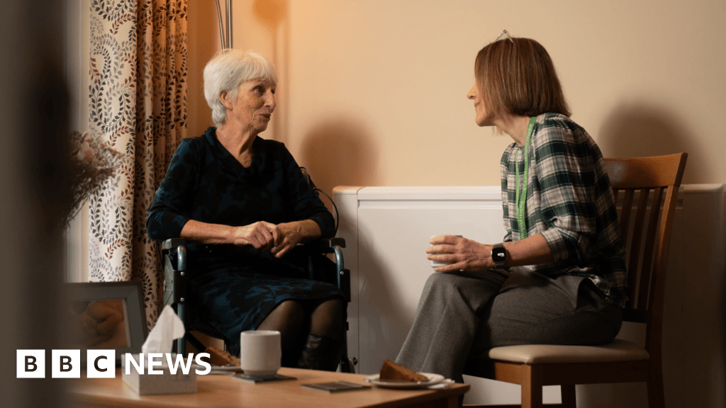 Hospice to open second Wiltshire bereavement cafe
