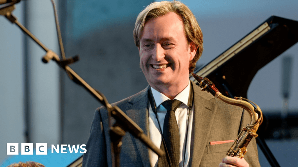 Jazz star Tommy Smith sacked from Conservatoire role