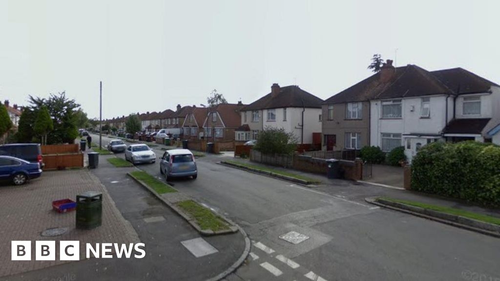 Police investigation after man dies in Slough street