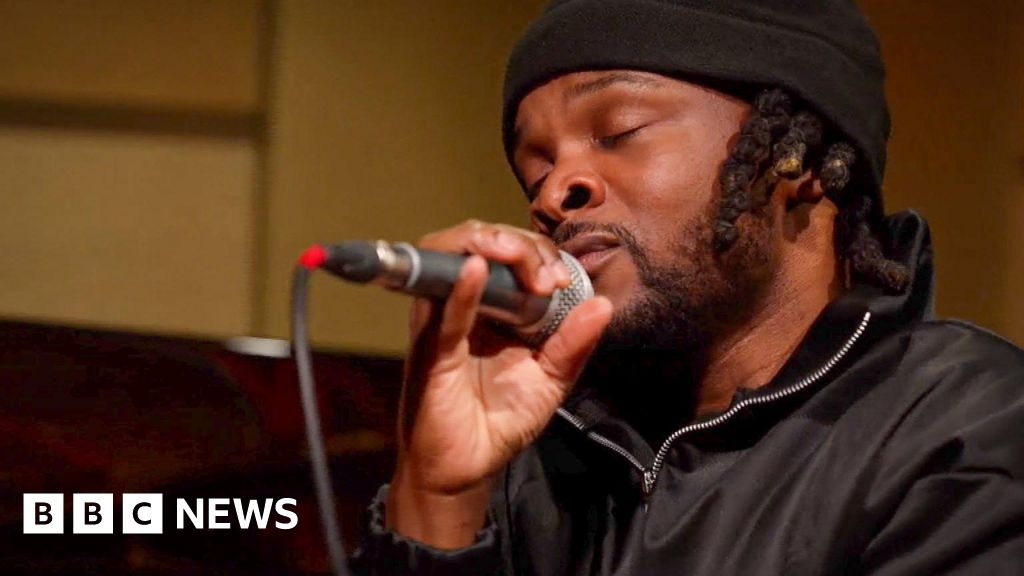 Rosca Onya: War zones, gangs, prison, music