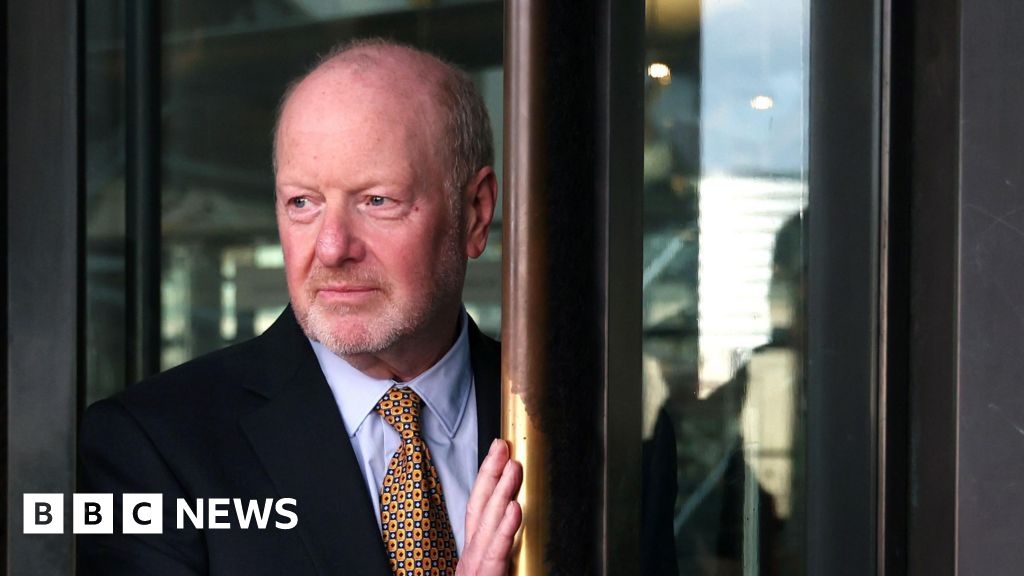 Post Office payouts 'not by kangaroo court', says oversight body