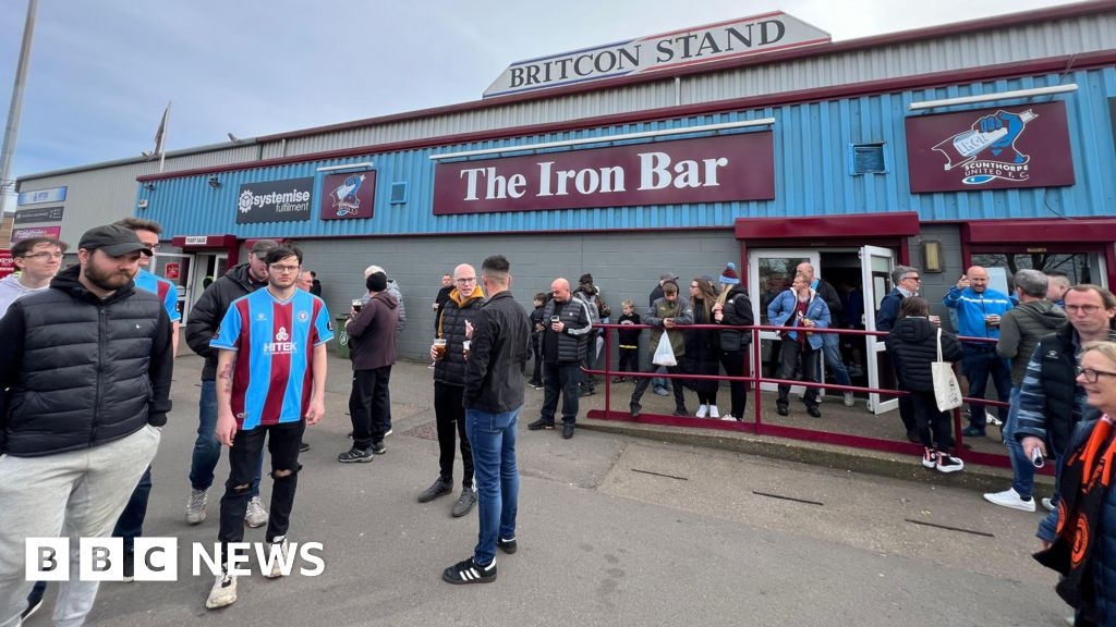 Scunthorpe United's £10 tickets for steel worker 'solidarity'