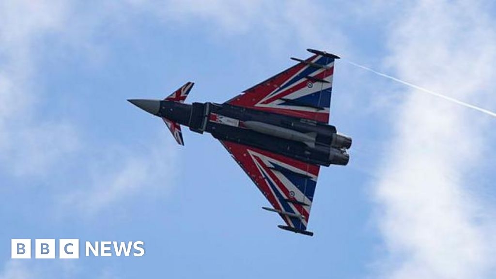 Isle of Man Classic TT: RAF Typhoon display team to perform