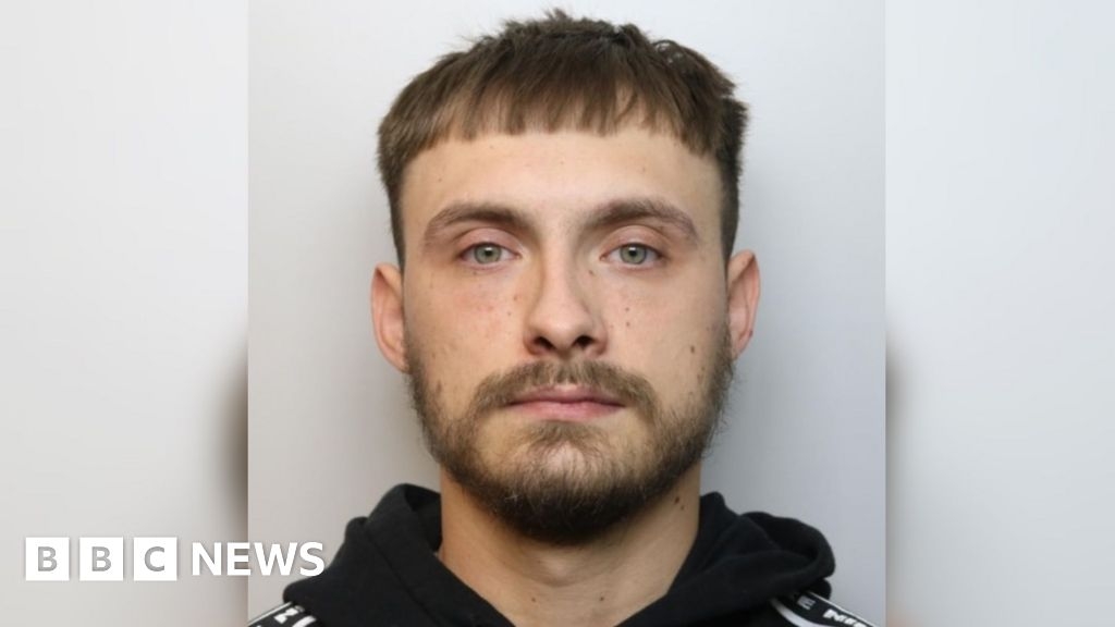 'Reckless' Swindon drug dealer who tried to flee police jailed