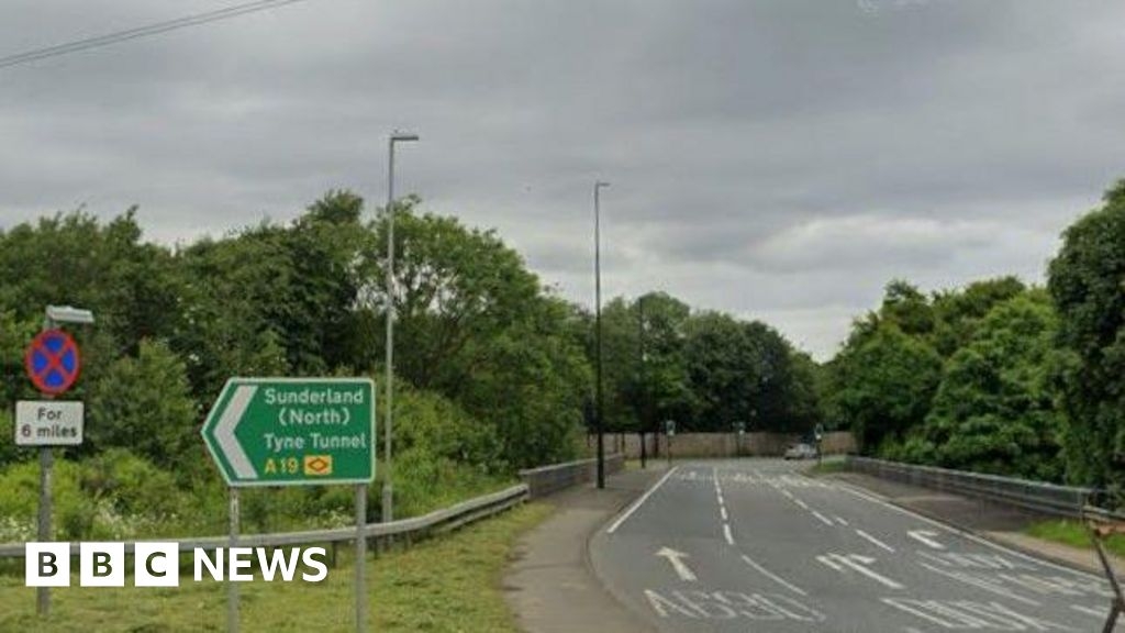Hunt for Sunderland crash driver who left scene on foot