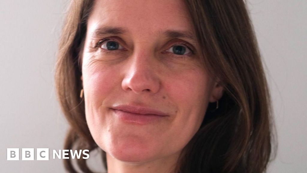 Real-life shipwreck story by Sophie Elmhirst wins top prize at Nero Book Awards