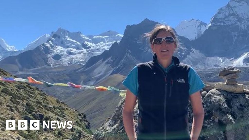 Addingham woman with incurable cancer to run Everest marathon