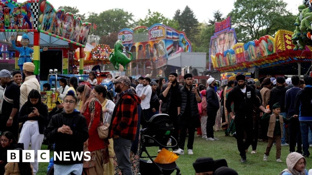 Thousands turn out for Wolverhampton Vaisakhi celebrations