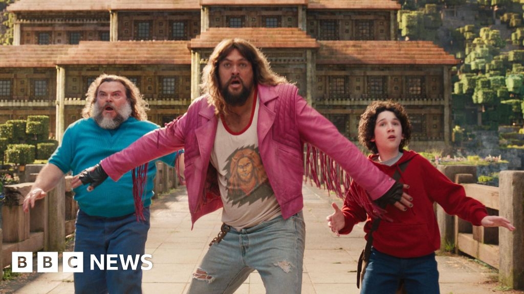 Witney cinema issues Minecraft warning after online trend