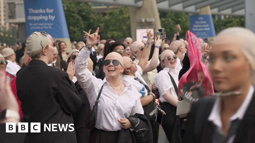 Pitbull: Star says seeing fans dressed in bald caps is priceless