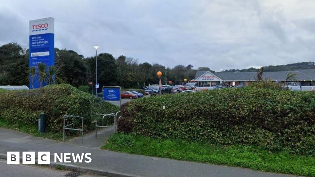 Man arrested over Penzance Tesco 'threats to kill' incident