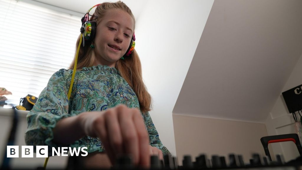 Milton Keynes girl, 10, to DJ at festivals in the UK and Ibiza