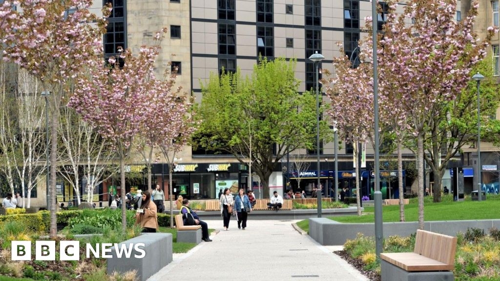 Bradford's Norfolk Gardens park opens after major works completed