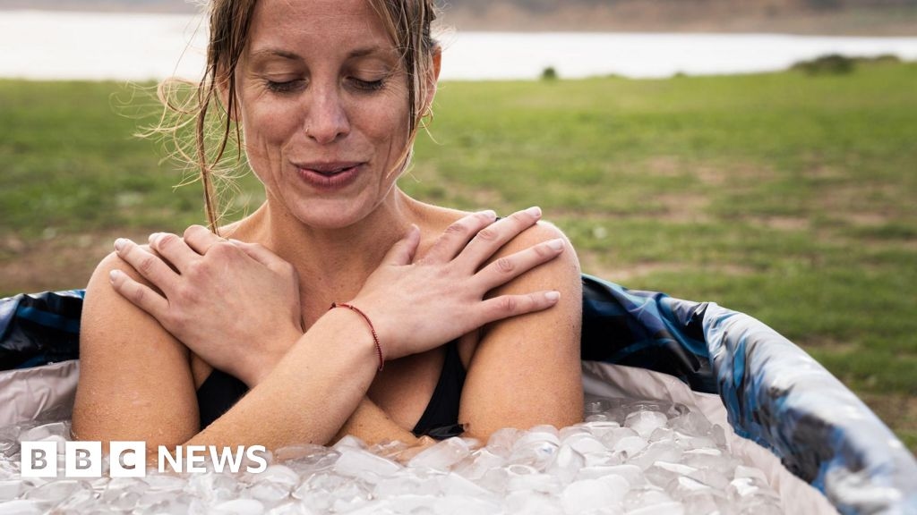 Coventry researchers find ice baths make dippers eat more