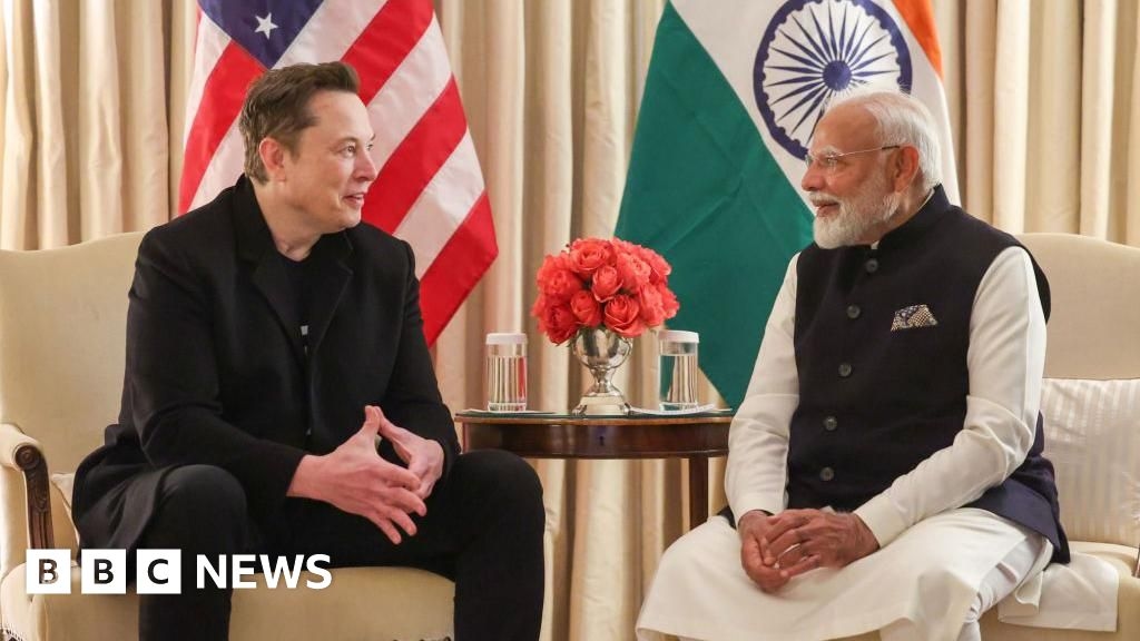 PM Modi speaks to Elon Musk days before Vance's India visit