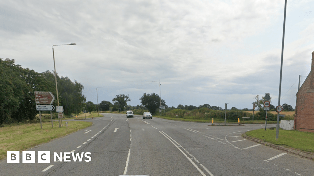 Petition over 'dangerous' Bull in the Oaks junction handed in