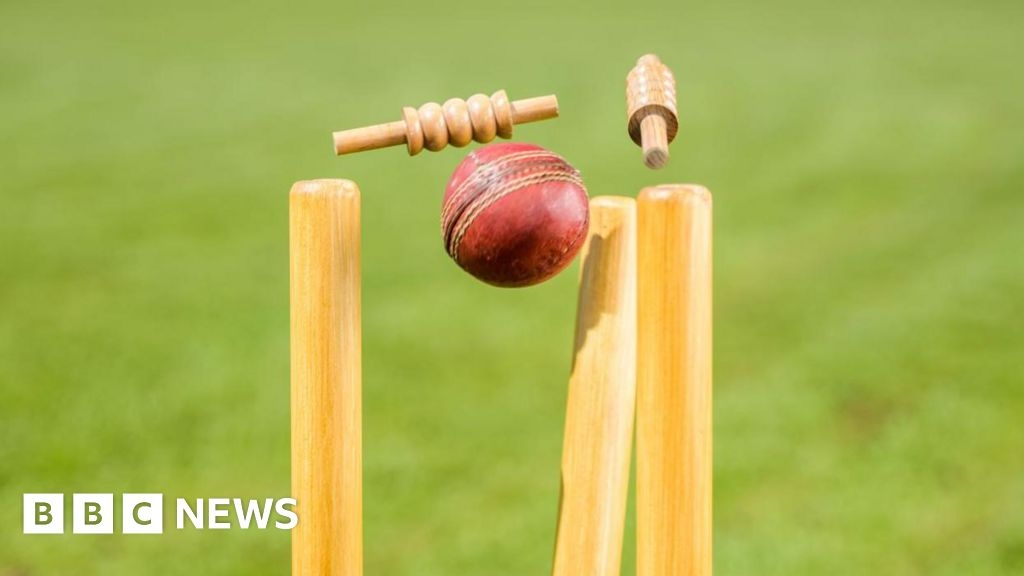 Cricket ball strike fears over Queensbury housing scheme