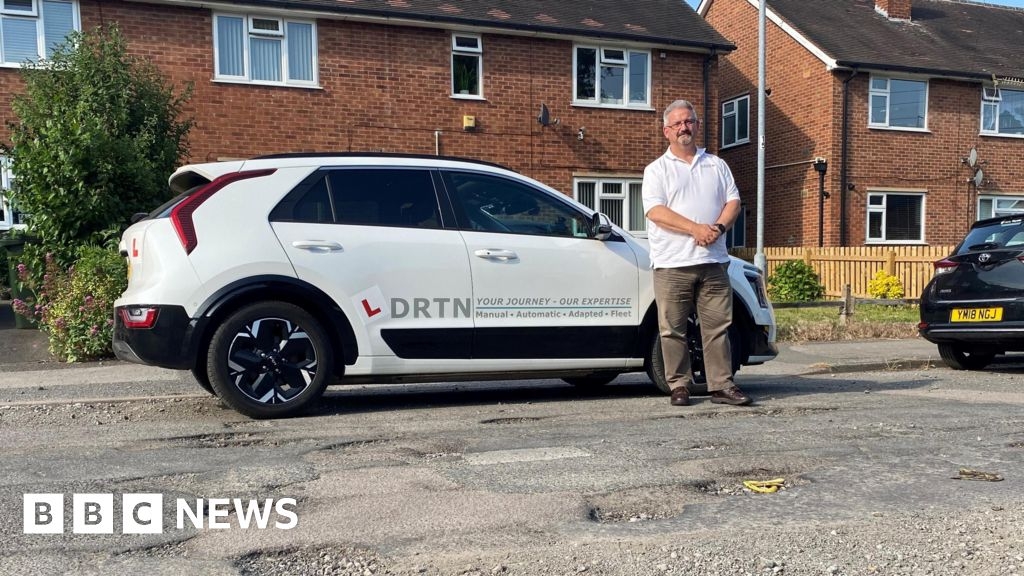 Driving instructor says he has changed lessons due to potholes