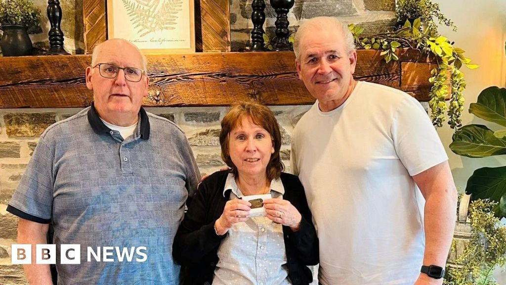 WW2 soldier's dog tag home 80 years after Manx hillside crash
