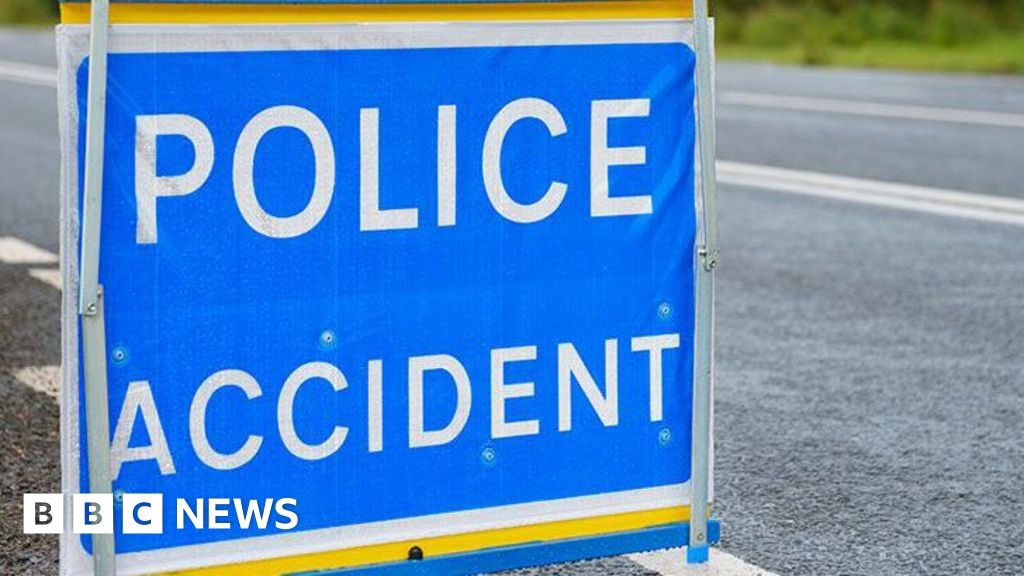 Two taken to hospital after crash near Huntly in Aberdeenshire