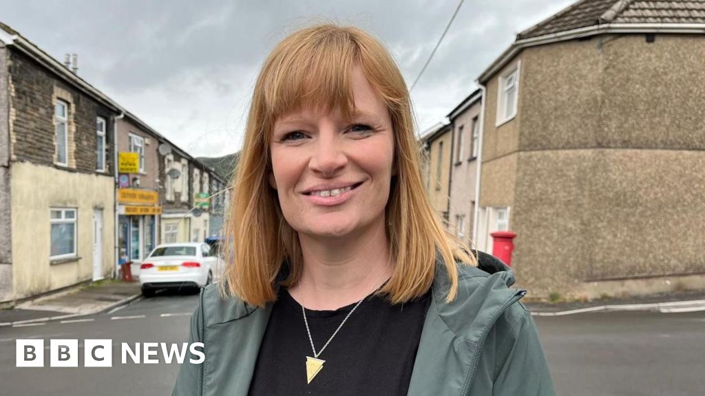 Mudiad Meithrin: Concerns some Welsh-language nurseries could close