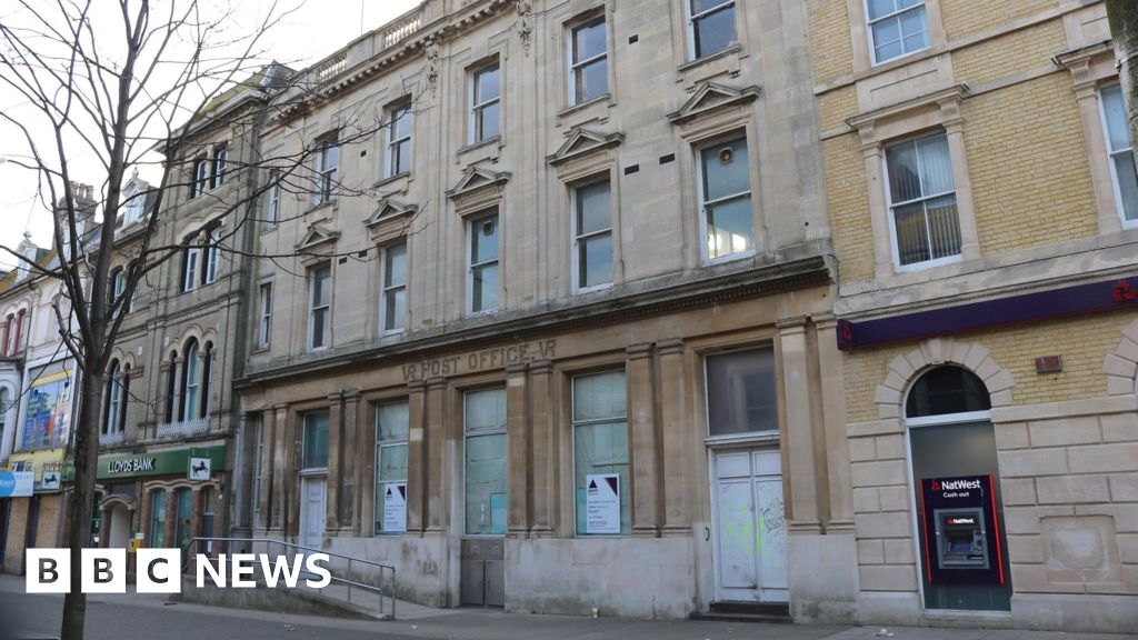 Work to transform inside of Lowestoft's vacant post office begins