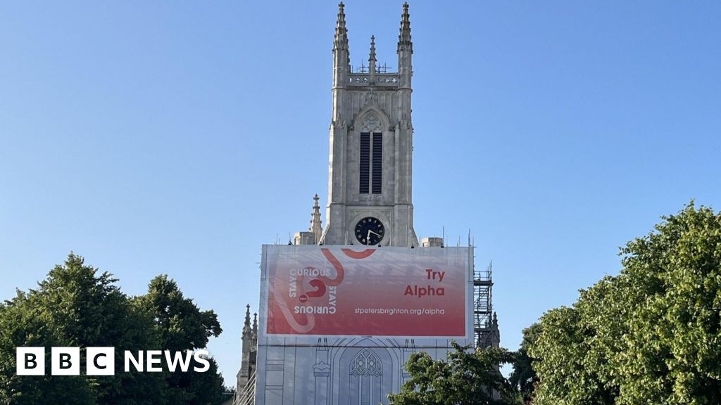 Scaffolding removal to reveal 200-year-old Brighton church tower