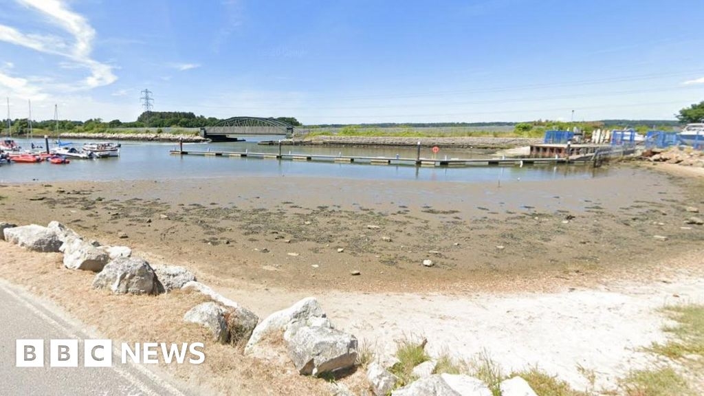 Body found in search for Poole man Jason missing from boat