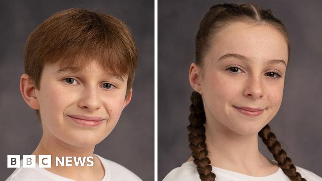 Torvill and Dean to be played by Lancashire teenagers on tour