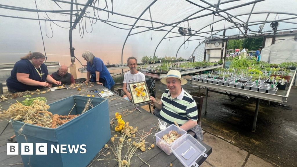 Young-onset dementia charity expands activities in Woking