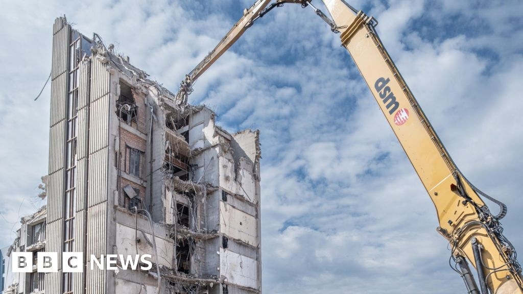 Cancer centre to be built on former Royal Liverpool Hospital site