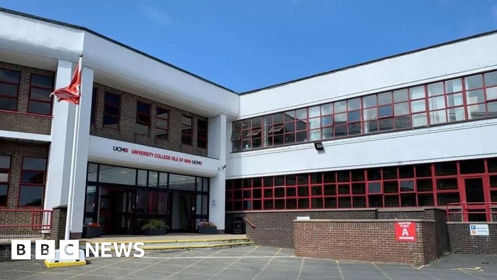 Apprenticeships promoted to Isle of Man firms at panel event