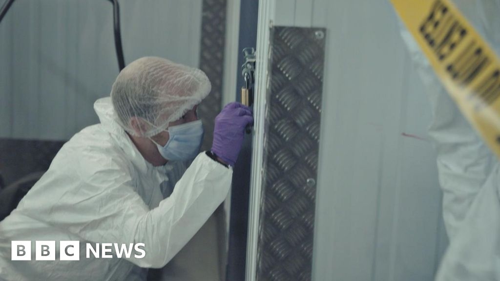 'Disturbing' case of body in locker on 24 Hours in Police Custody
