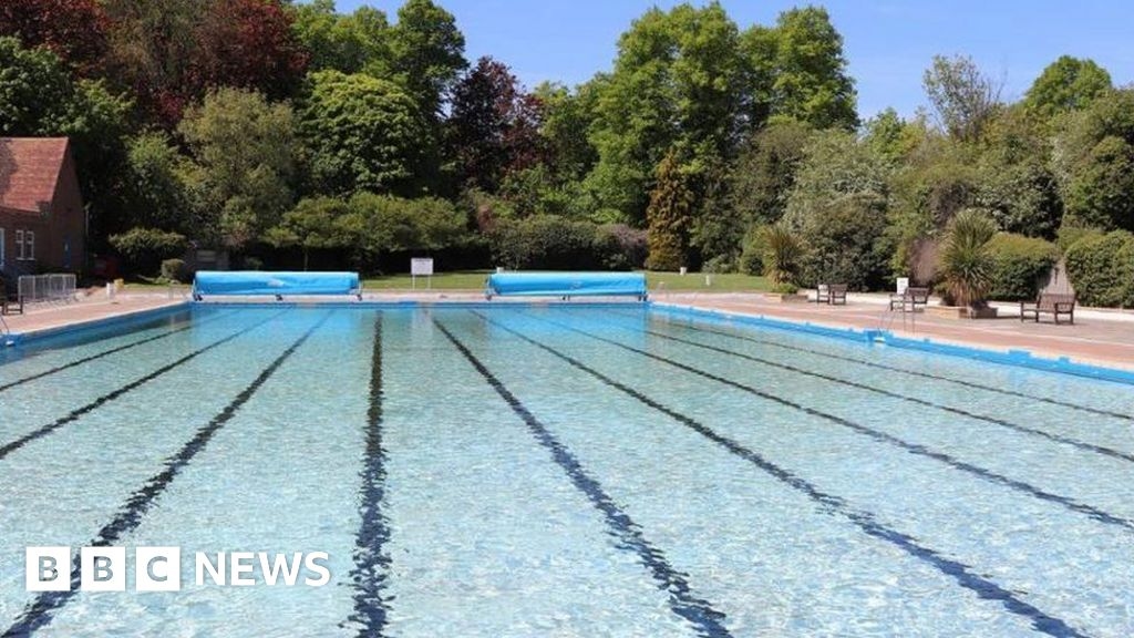 Letchworth Lido clean-up operation begins after flooding