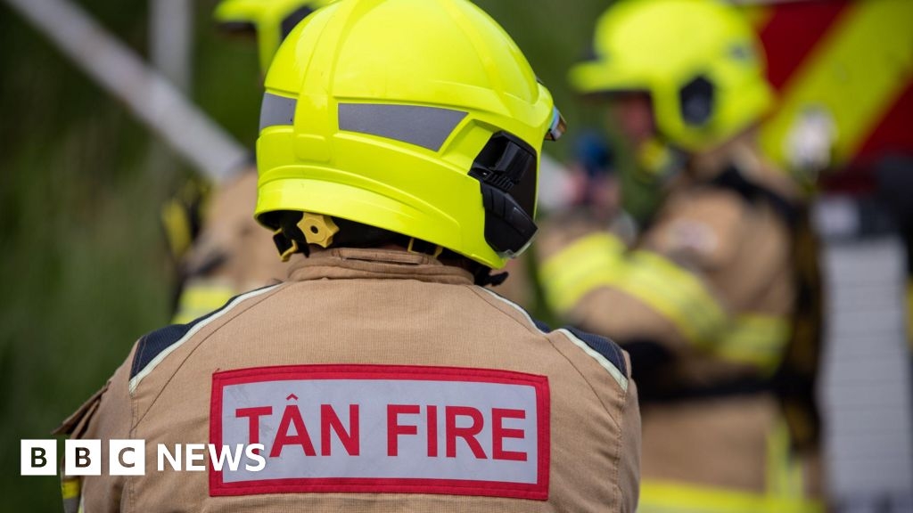 Concerns South Wales Fire Service can't keep people safe