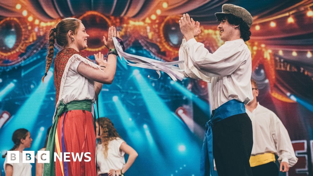 Dance in Wales is elitist and not diverse, says report