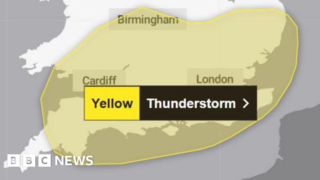 Met Office thunderstorm warning forecasts disruption