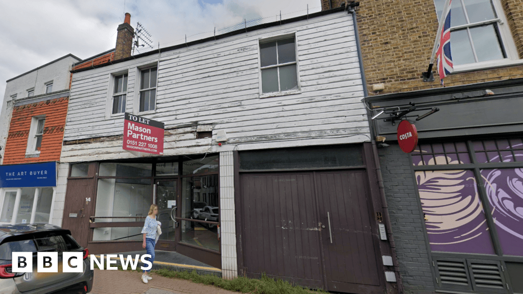 Surrey MP calls for new pharmacy on Thames Ditton high street