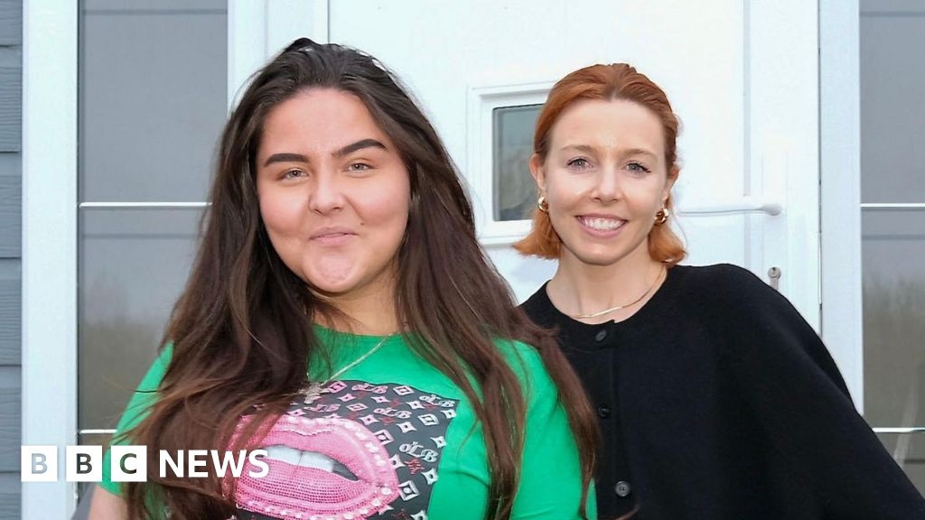 Stacey Dooley: Growing Up Gypsy - Why I hesitate to tell people I'm a Gypsy