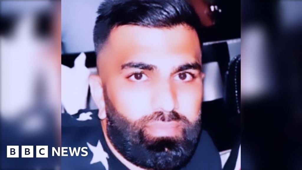 Twelve men accused of revenge plot after man killed in Glasgow
